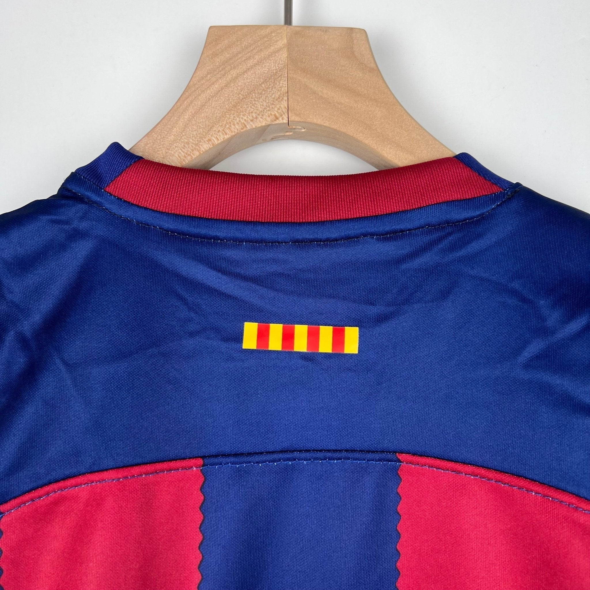Barcelona home kit kids 2023/24